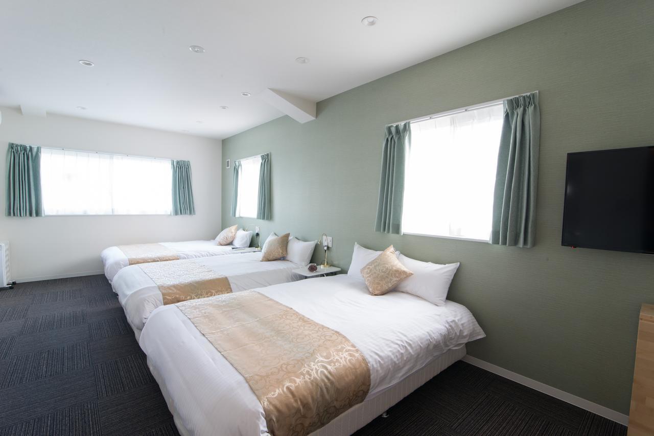 Hotel Etavia Yufuinekimae Extérieur photo